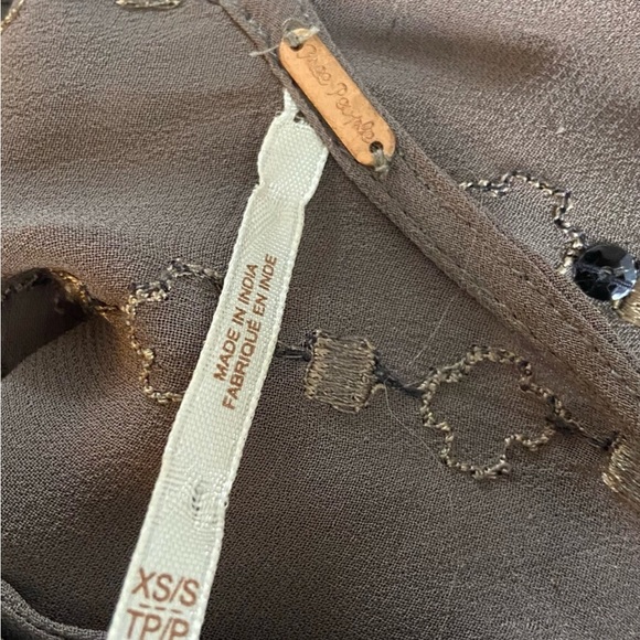 Free People Dress size S/M. Shear with underslip. Taupe. Gorgeous Embroi… - Picture 7 of 9